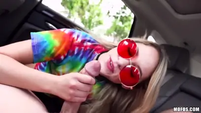 Stranded teenagers 18 gf cheats with driver 1 khloe